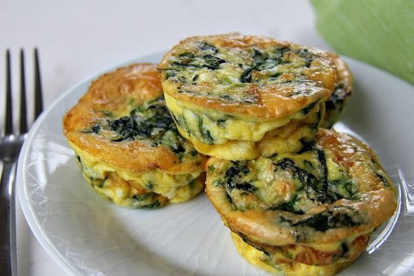 Spinach & Feta Mini Quiche - Keto & Low Carb Vegetarian Recipes