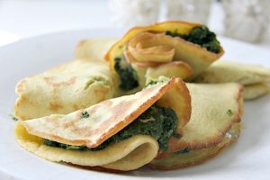 savoury coconut crepes with spinach