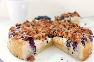 blueberry crumble cake