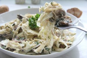 stir fried cabbage and mushrooms