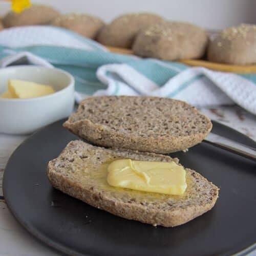 low carb bread rolls