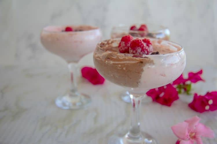 quick raspberry cheesecake mousse