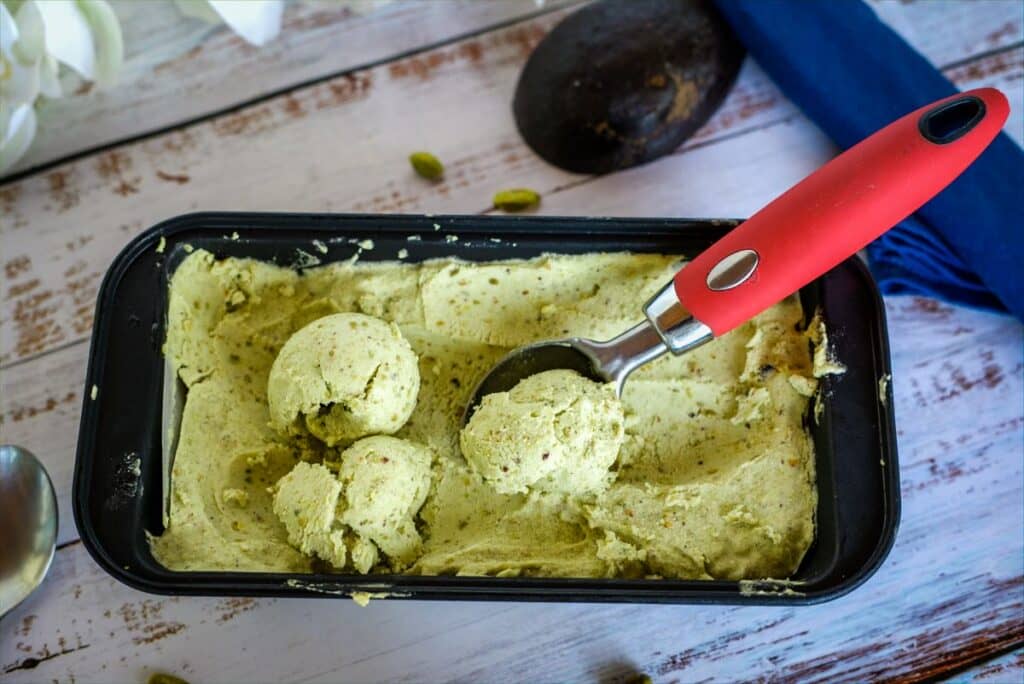 keto pistachio ice cream