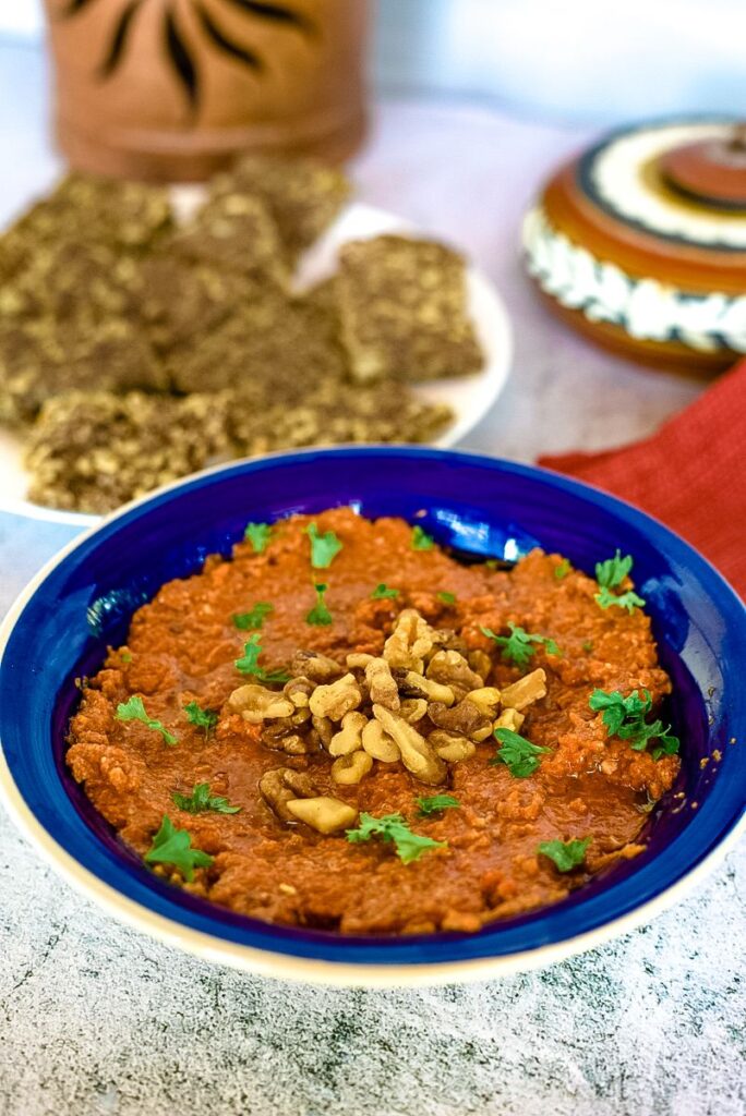 roasted red pepper and walnuts dip