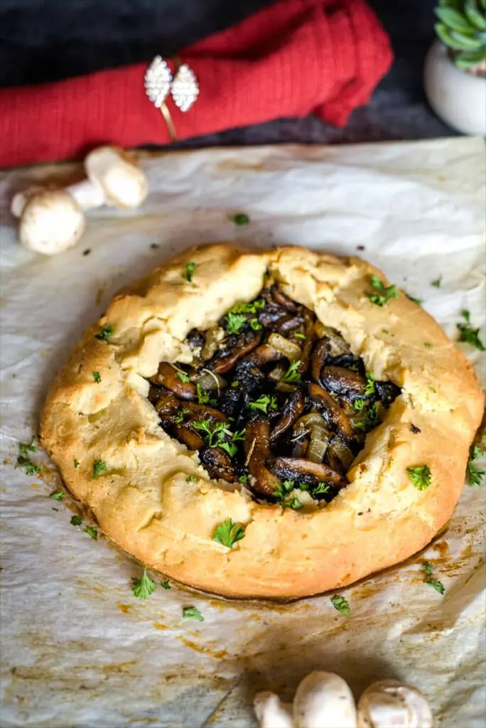mushroom galette in low carb pastry