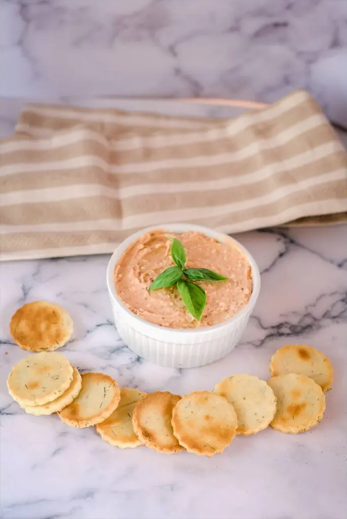 sun dried tomato dip with crackers