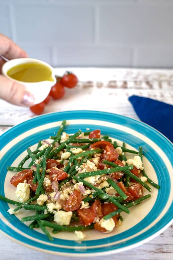 green bean salad with dressing