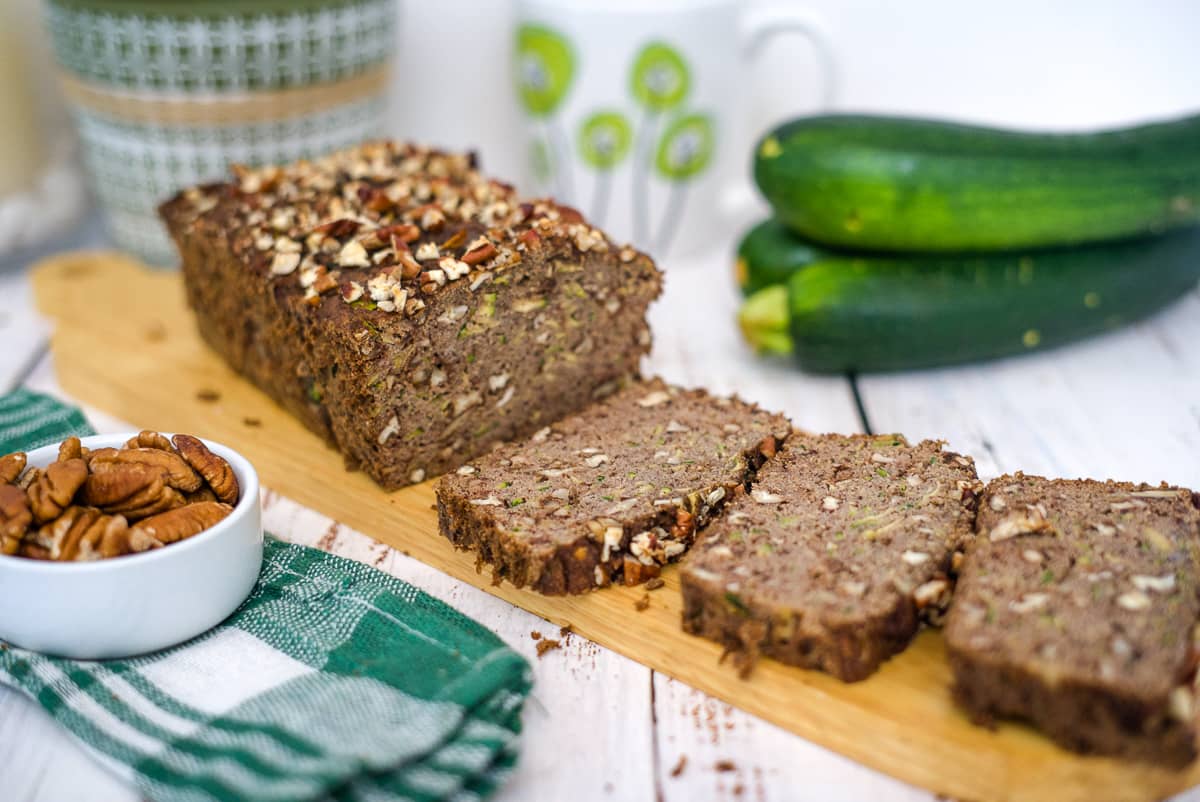 Keto Zucchini Bread With Pecans - Keto & Low Carb Vegetarian Recipes