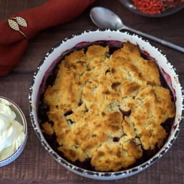 low carb blackberry cobbler