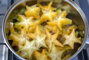 star fruit in a saucepan