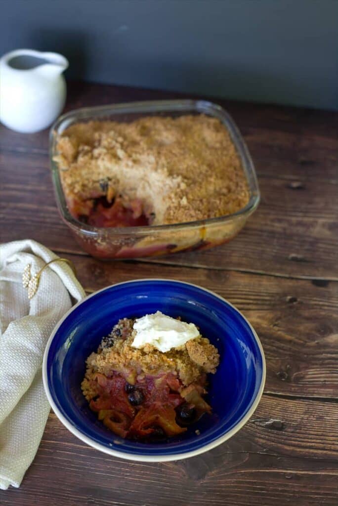 star fruit crumble