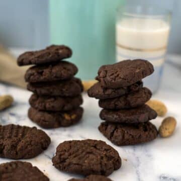 chocolate peanut butter cookies