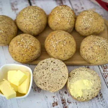 nut free bread rolls