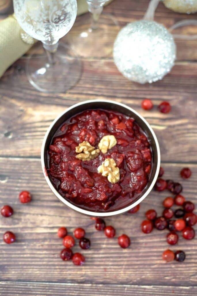 cranberry walnut sauce