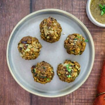 vegan stuffing balls