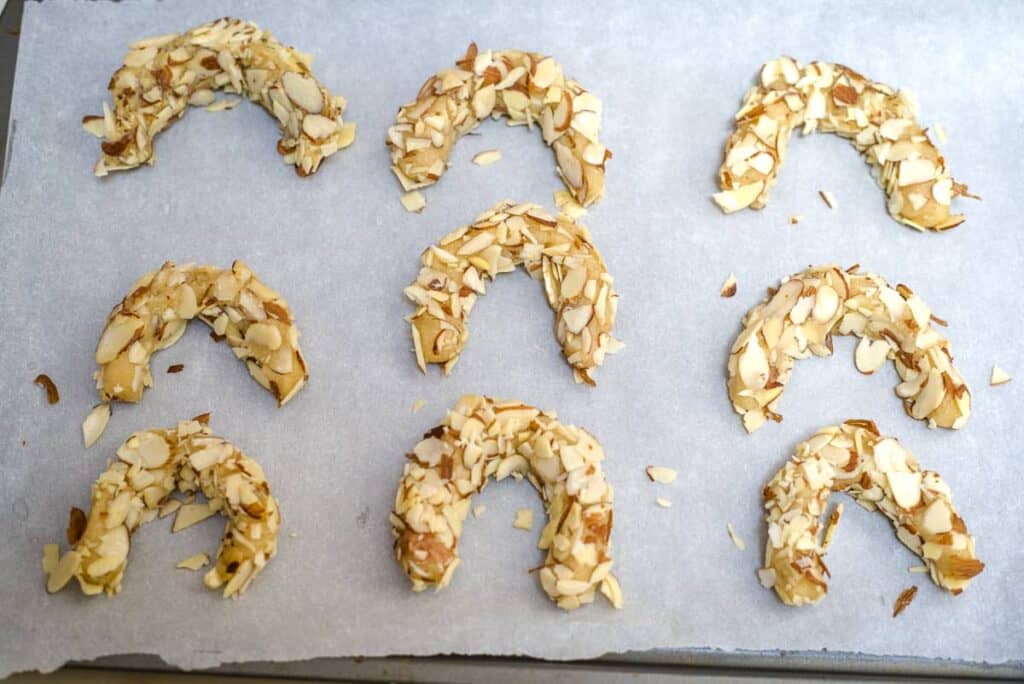 almond horn cookies