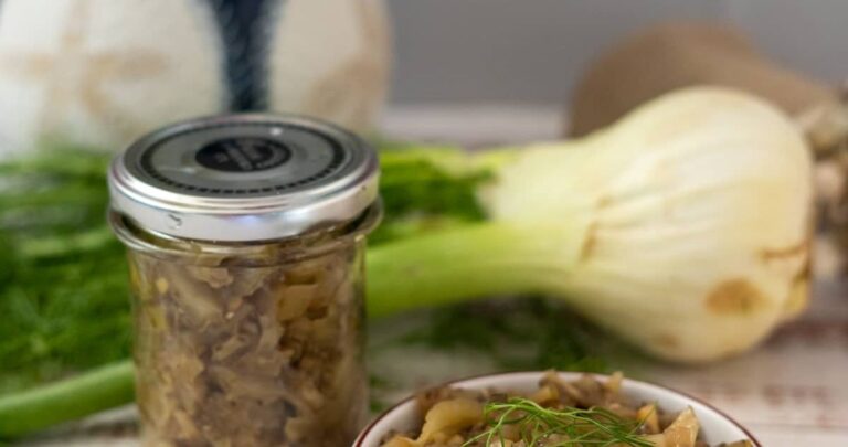 fennel jam in jar and in dish.