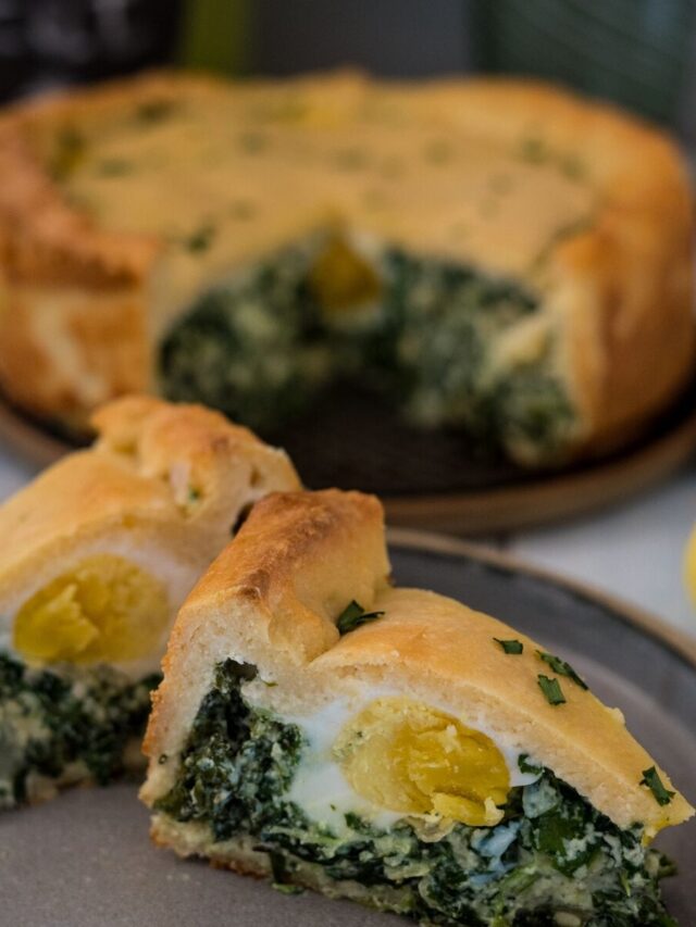Keto Italian Easter Pie - Keto & Low Carb Vegetarian Recipes