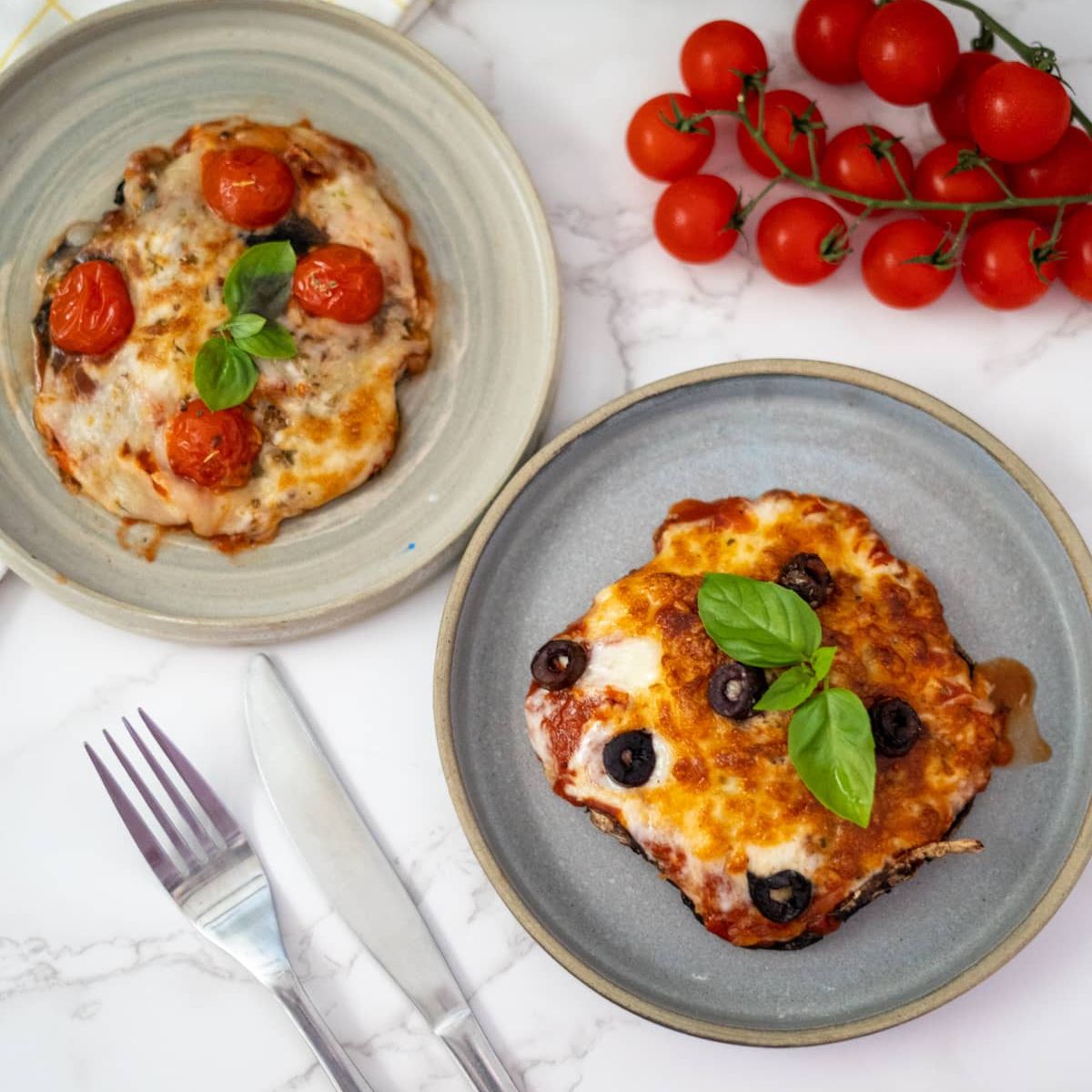 Portobello Mushroom Pizza - Air Fryer - Keto & Low Carb Vegetarian Recipes