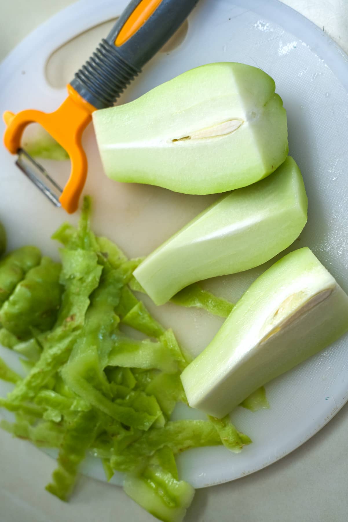 peeling chayote