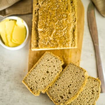 tahini bread with slices