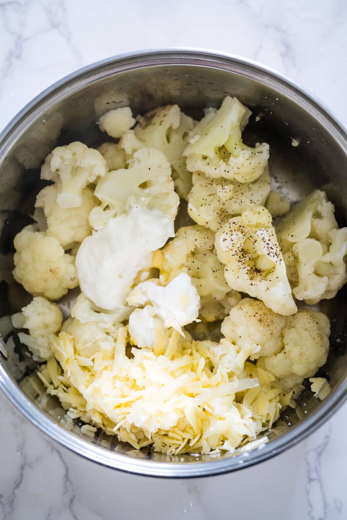 Cauliflower mushroom and leek cottage pie with cheese and parmesan.